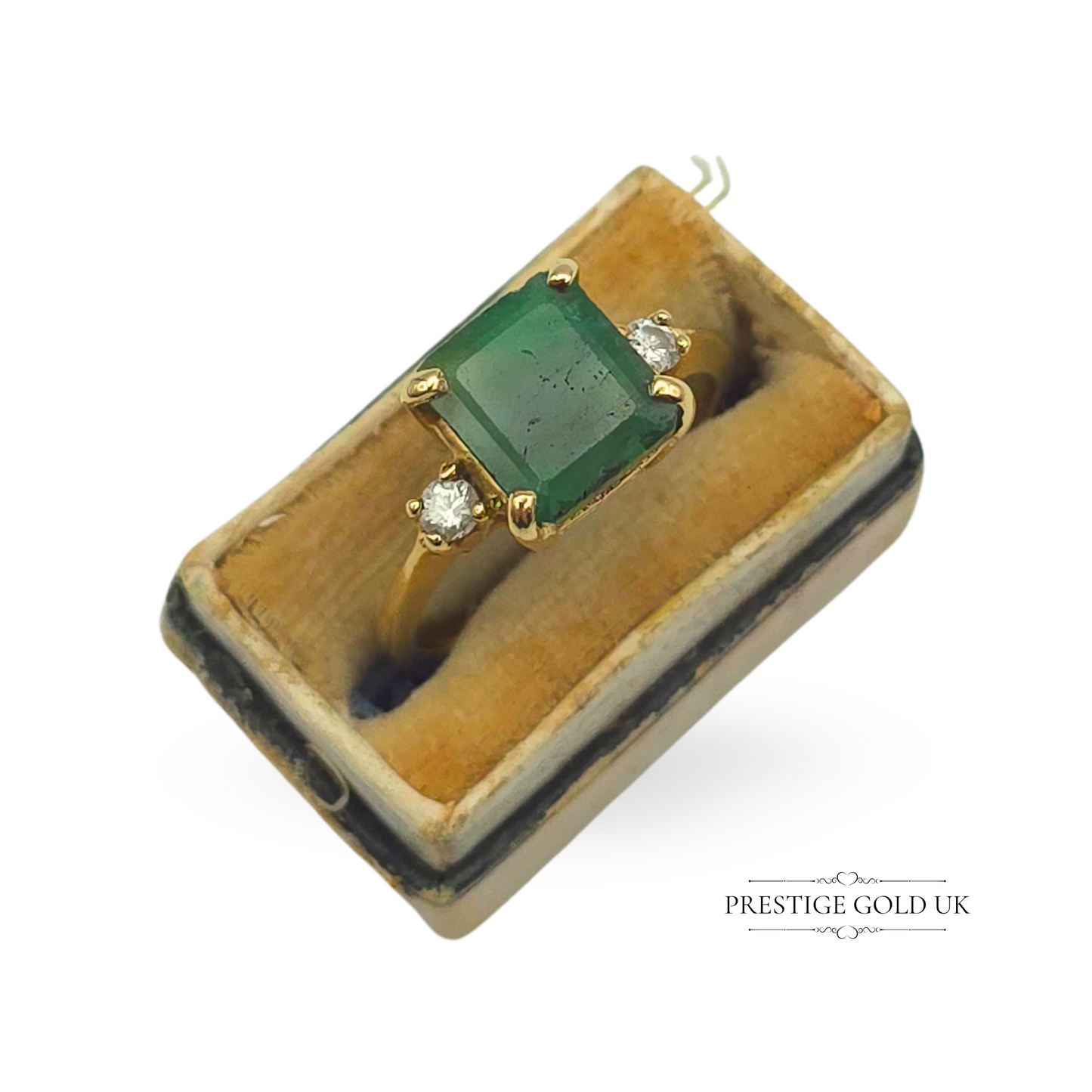 14ct Gold Emerald & Diamond Trilogy Large Emerald Ring UK N / US 6 3/4 / EU 54