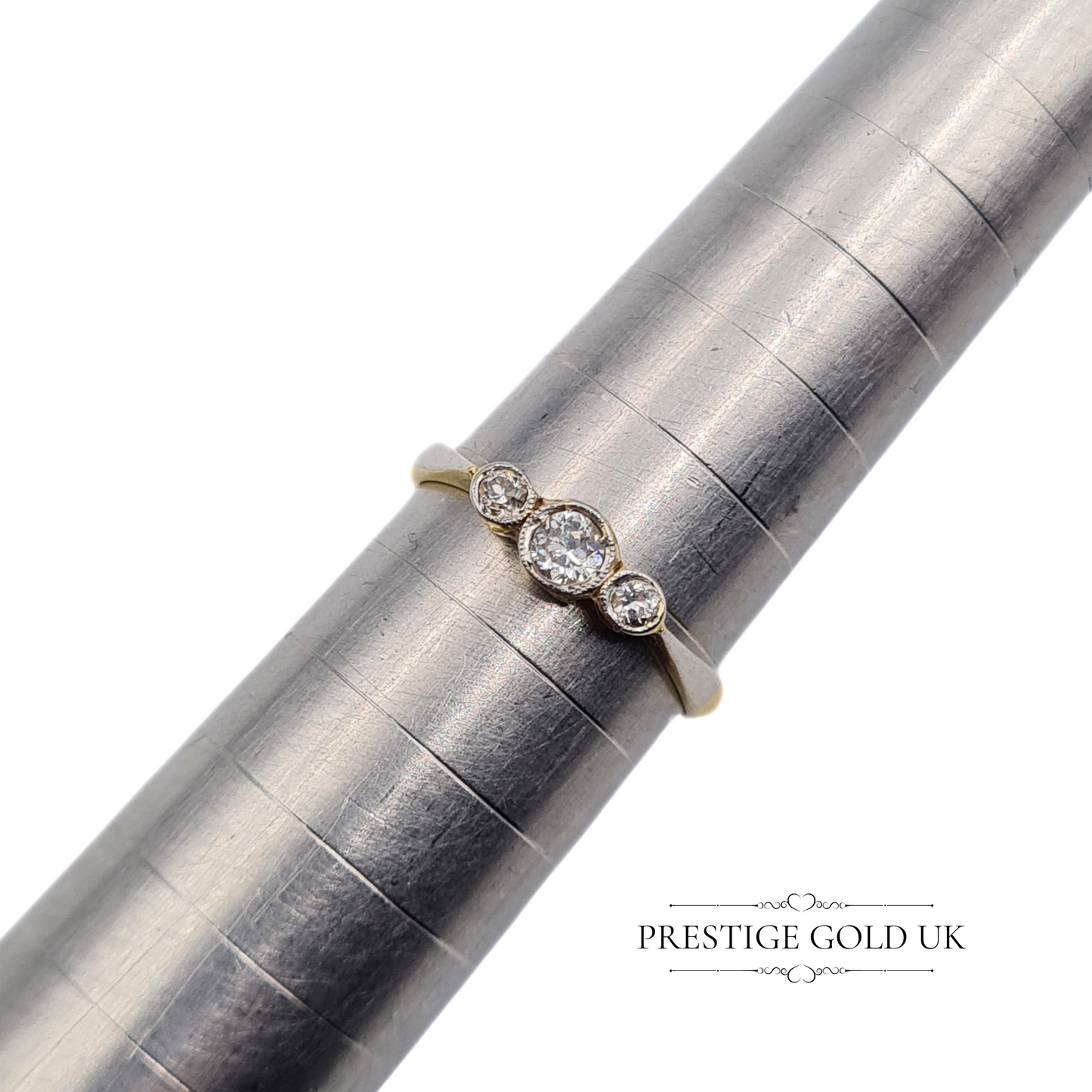 Vintage 18ct Gold & Platinum 3 Stone Diamond Trilogy Ring - UK K US 5 3/4