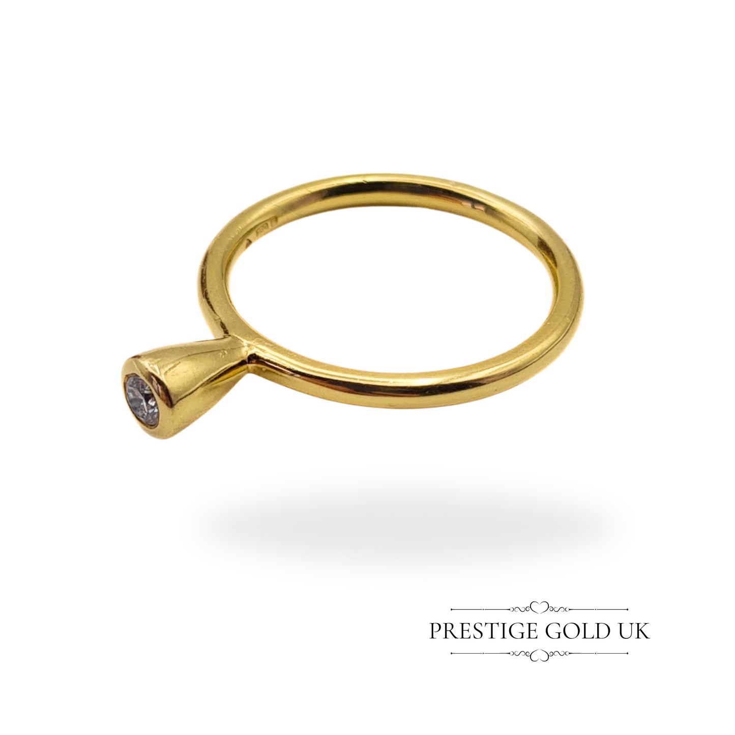 Vintage 18ct Gold Bezel Set Diamond Solitaire Ring