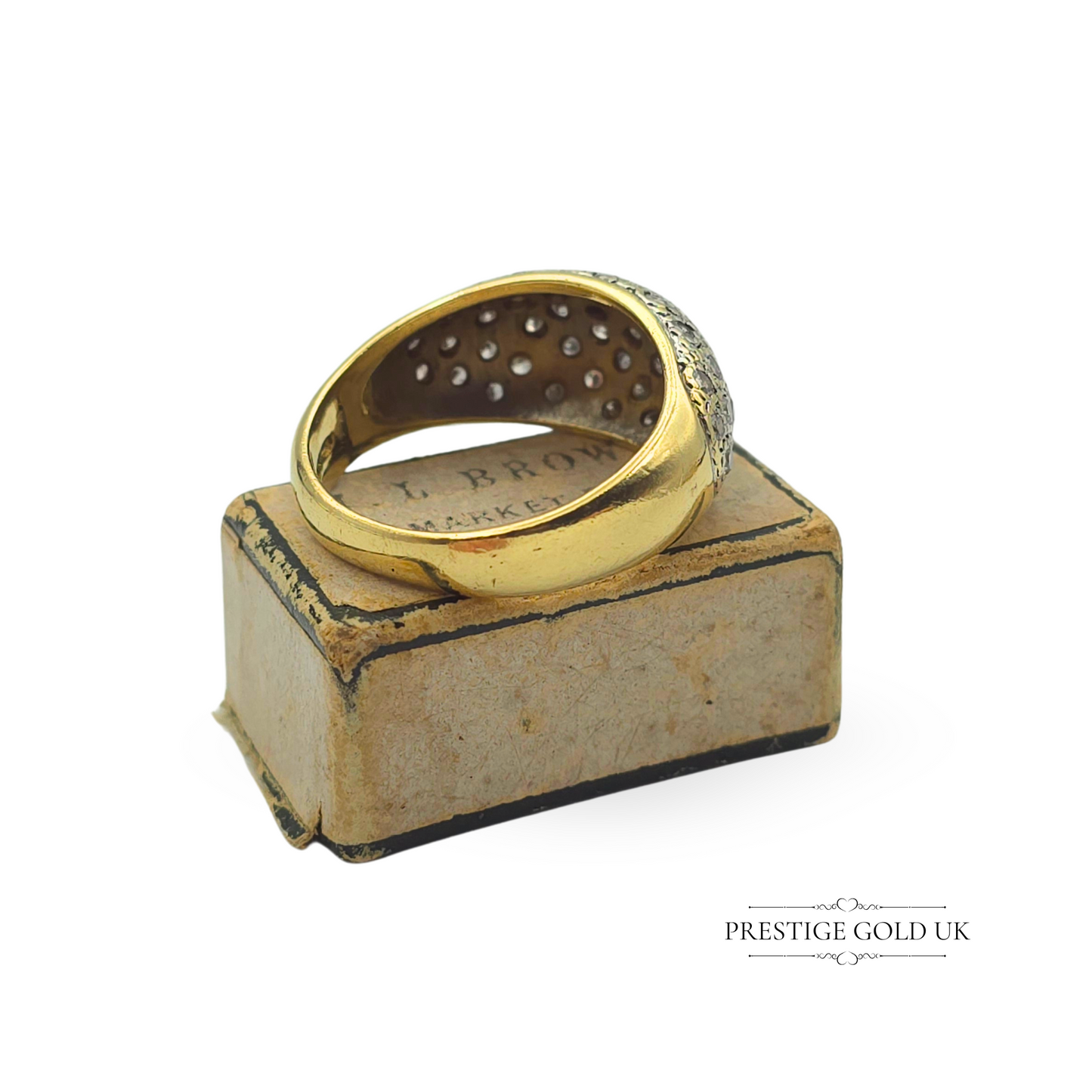 Vintage 18ct Gold Diamond Pavé Ring - Size UK S US 9 Euro 59.5