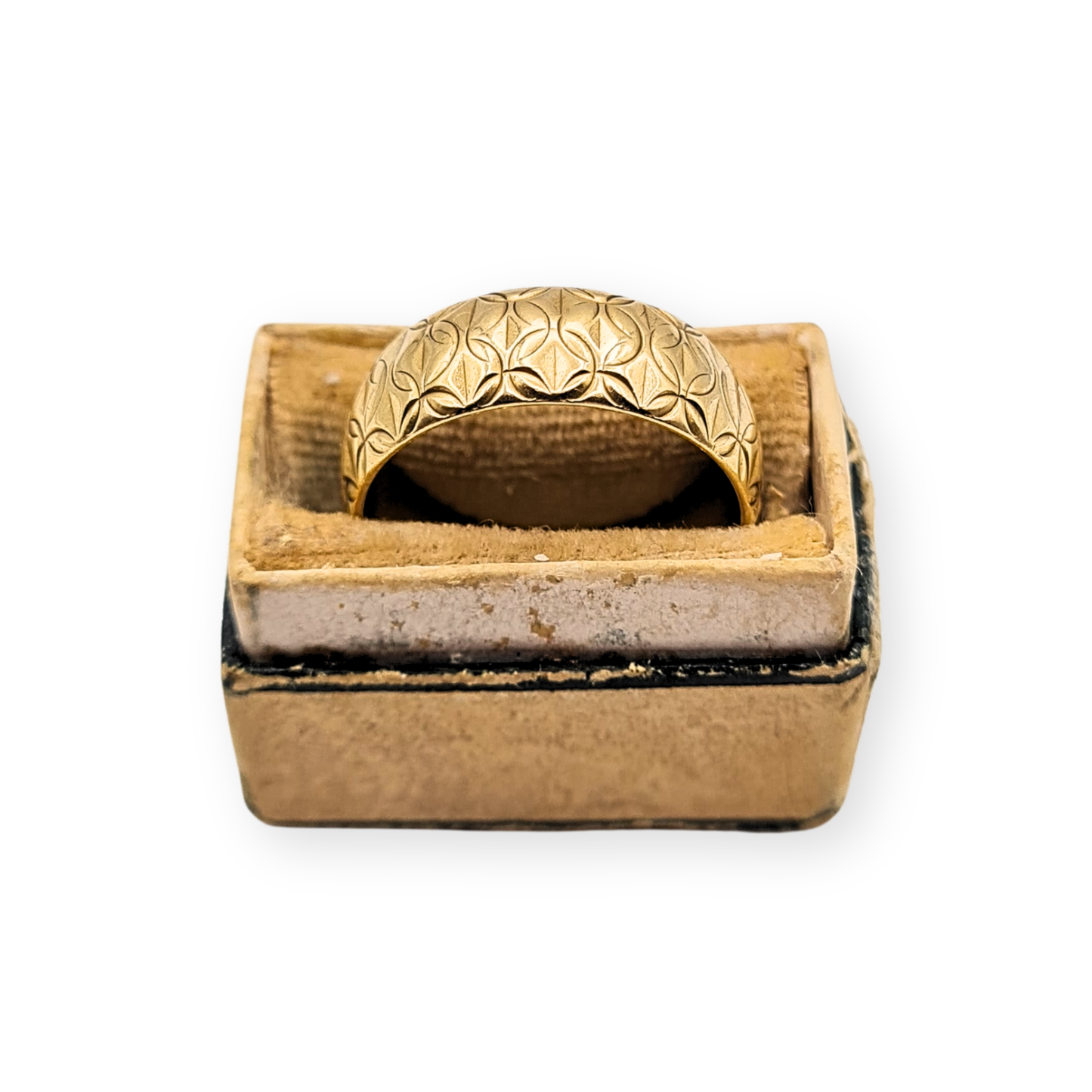 9ct Gold Engraved Band Ring, 1976 London Hallmark, Size N