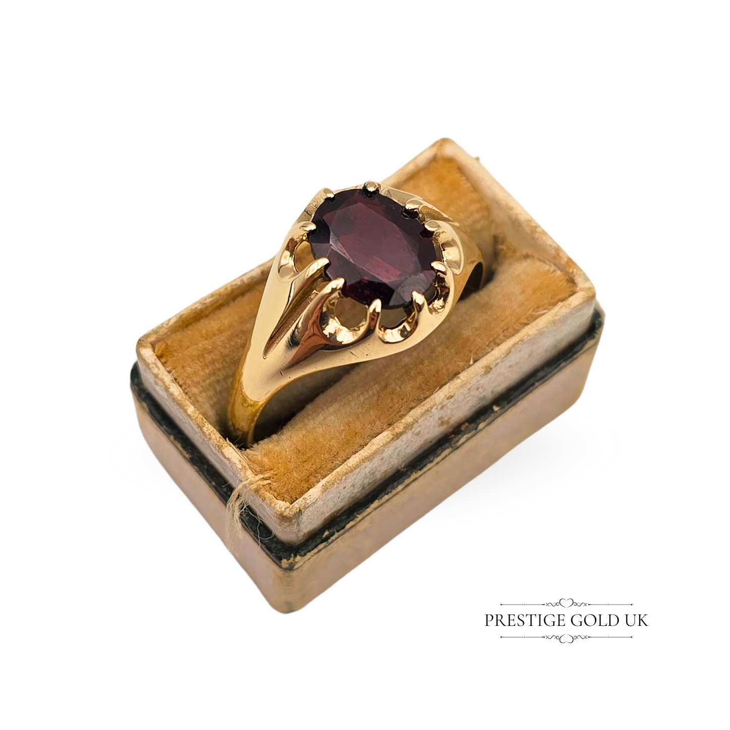 9ct Gold Garnet Solitaire Ring, 1979 Oval Claw-set Signet UK V US 10 1/2