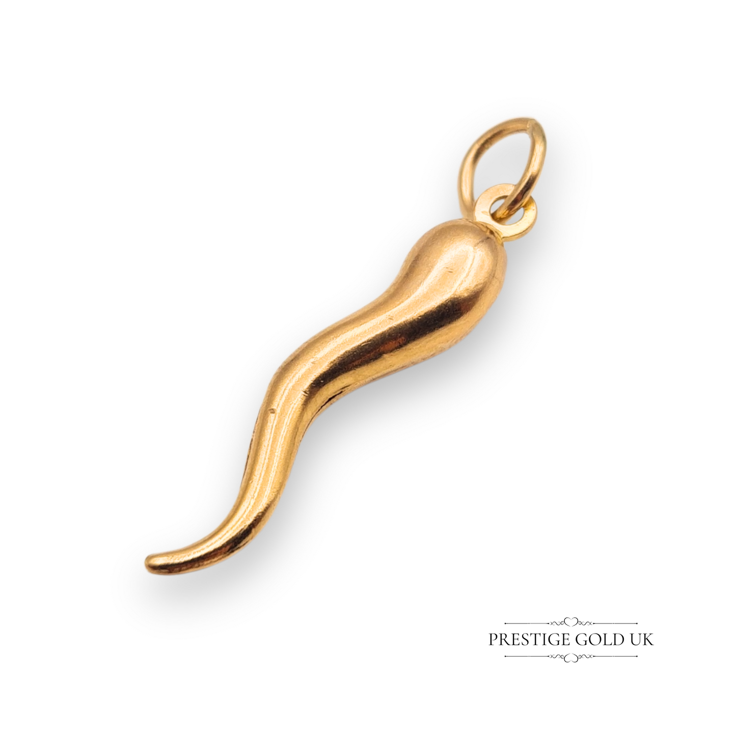9ct yellow gold Cornicello pendant, also known as horn of plenty, 31mm x 6mm, lightweight and symbolic Italian talisman charm tested as 9ct gold for protection and prosperity.
