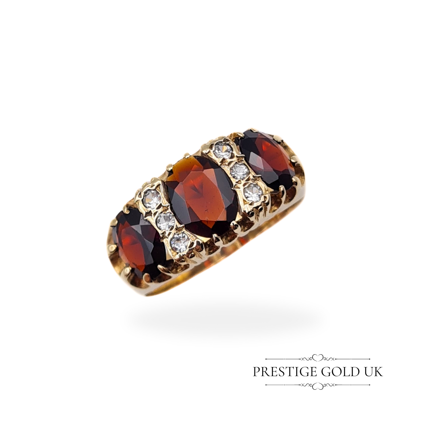 Vintage 9ct Gold Garnet & Cubic Zirconia Ring - UK Q, US 8, Euro 57