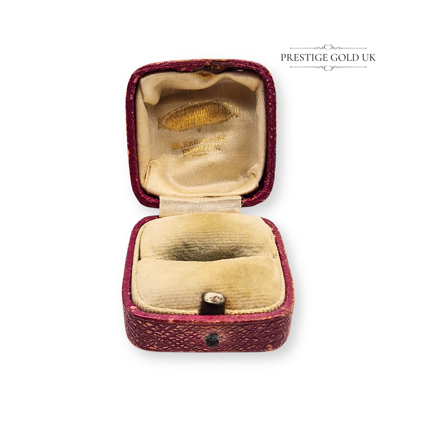 Vintage Red Ring Box, Textured, 40mm x 35mm, Vintage Box