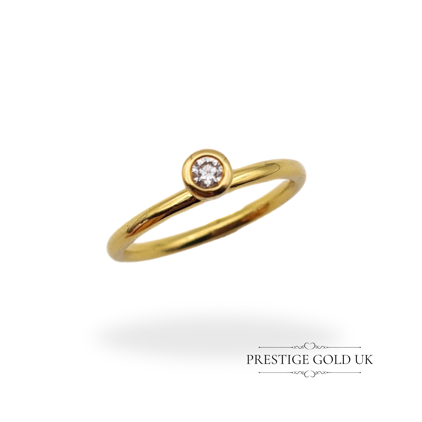 Vintage 18ct Gold Bezel Set Diamond Solitaire Ring
