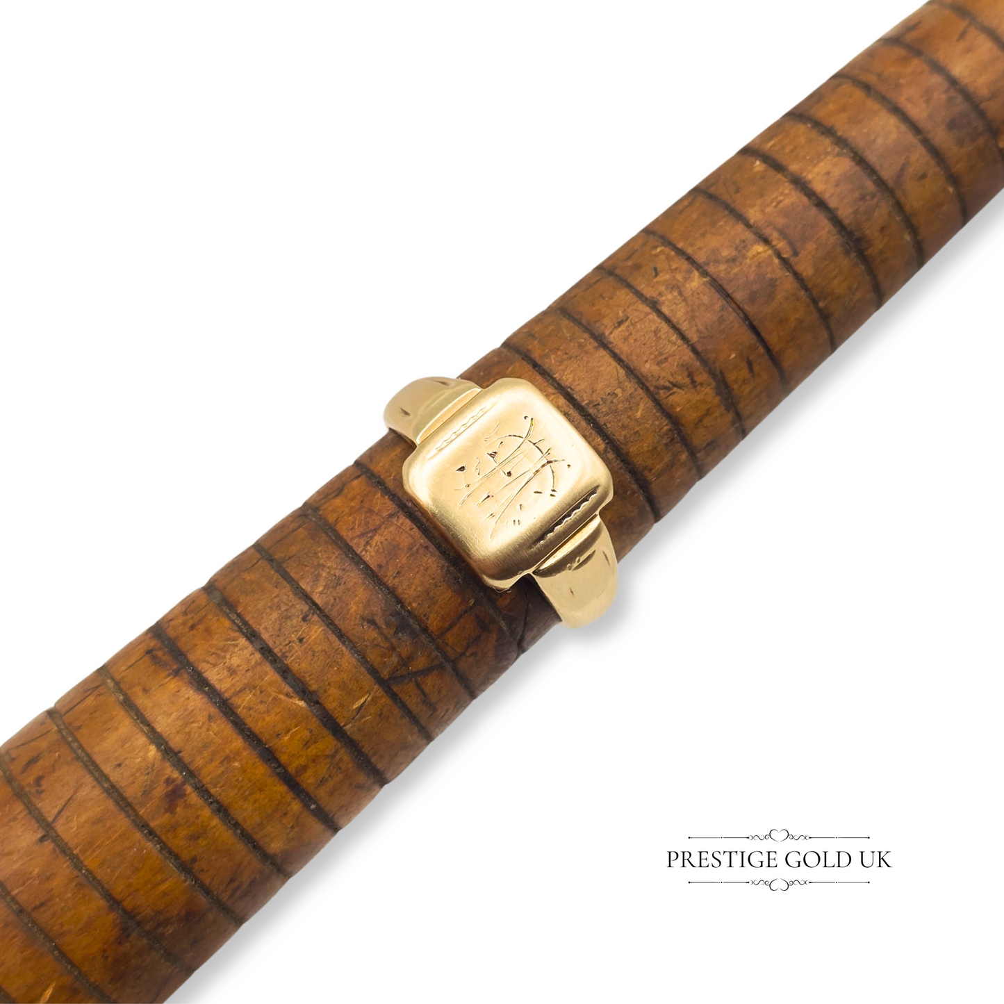 9ct Gold Hand Engraved Signet Ring, Birmingham 1951, UK N - US 6 3/4