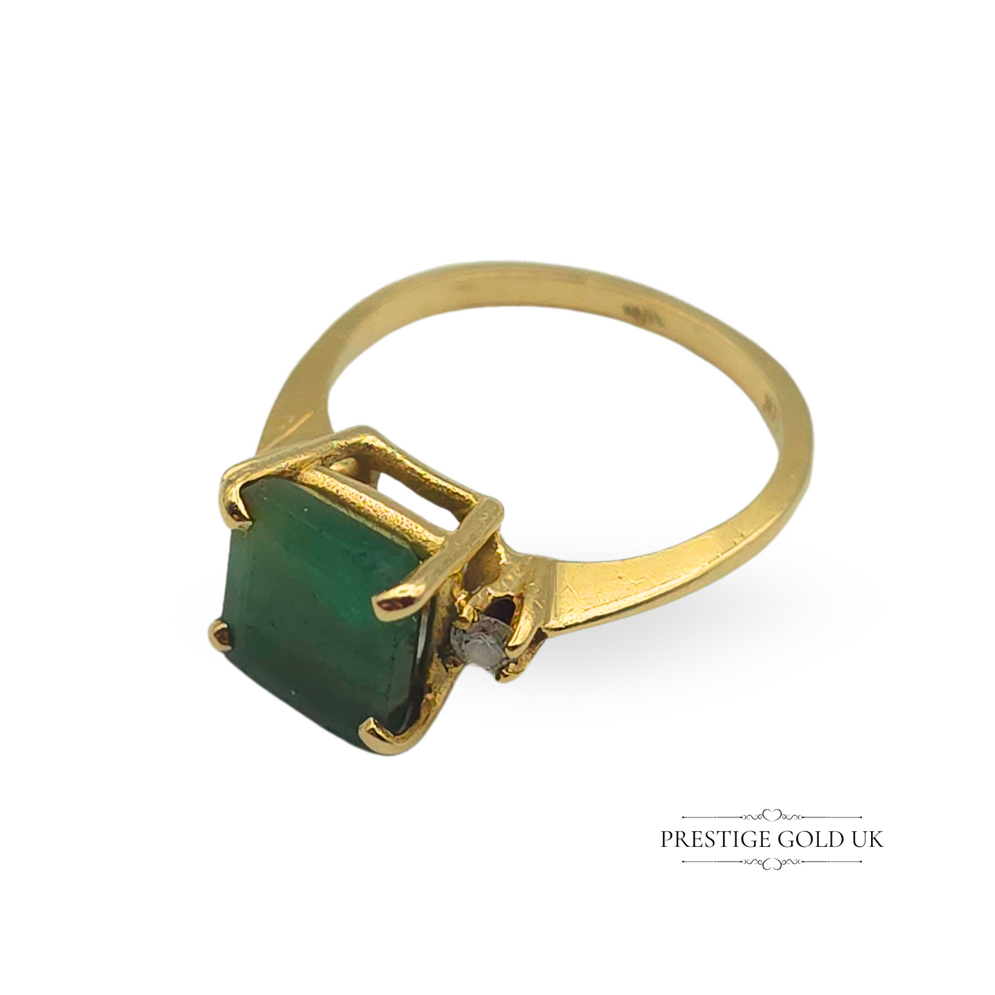 14ct Gold Emerald & Diamond Trilogy Large Emerald Ring UK N / US 6 3/4 / EU 54