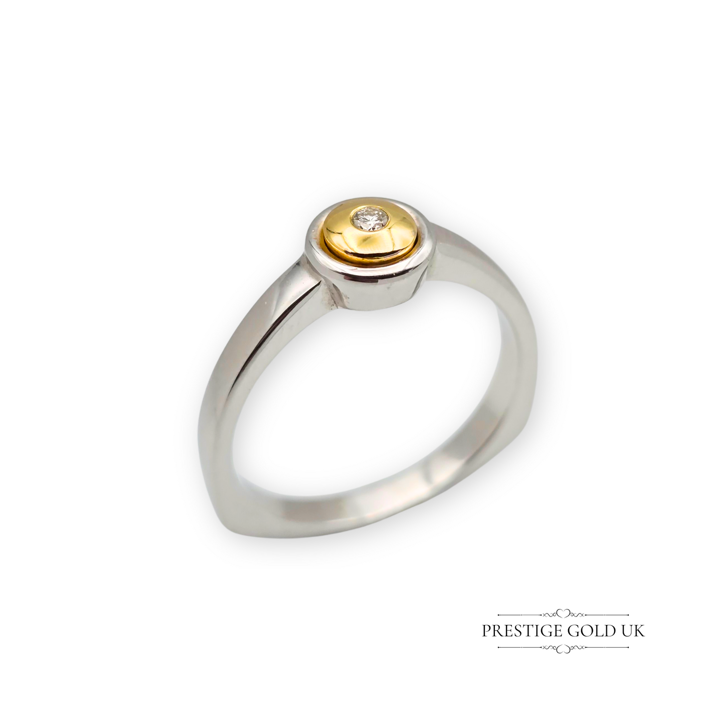 18ct White & Yellow Gold Designer Ring, Solitaire Triangle, UK Q 1/2 US 8 1/4