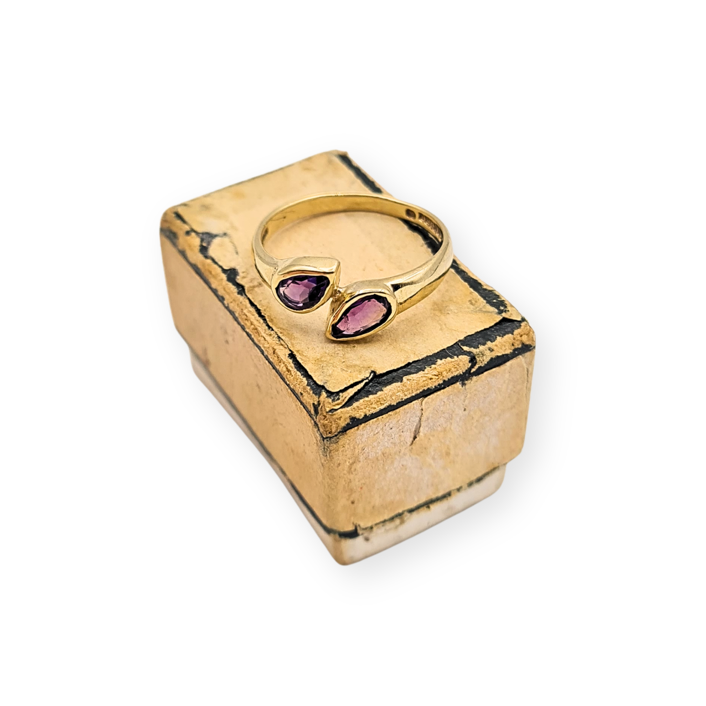 Tiny 9ct Gold Amethyst Twist Ring UK F US 3 Sheffield 1991