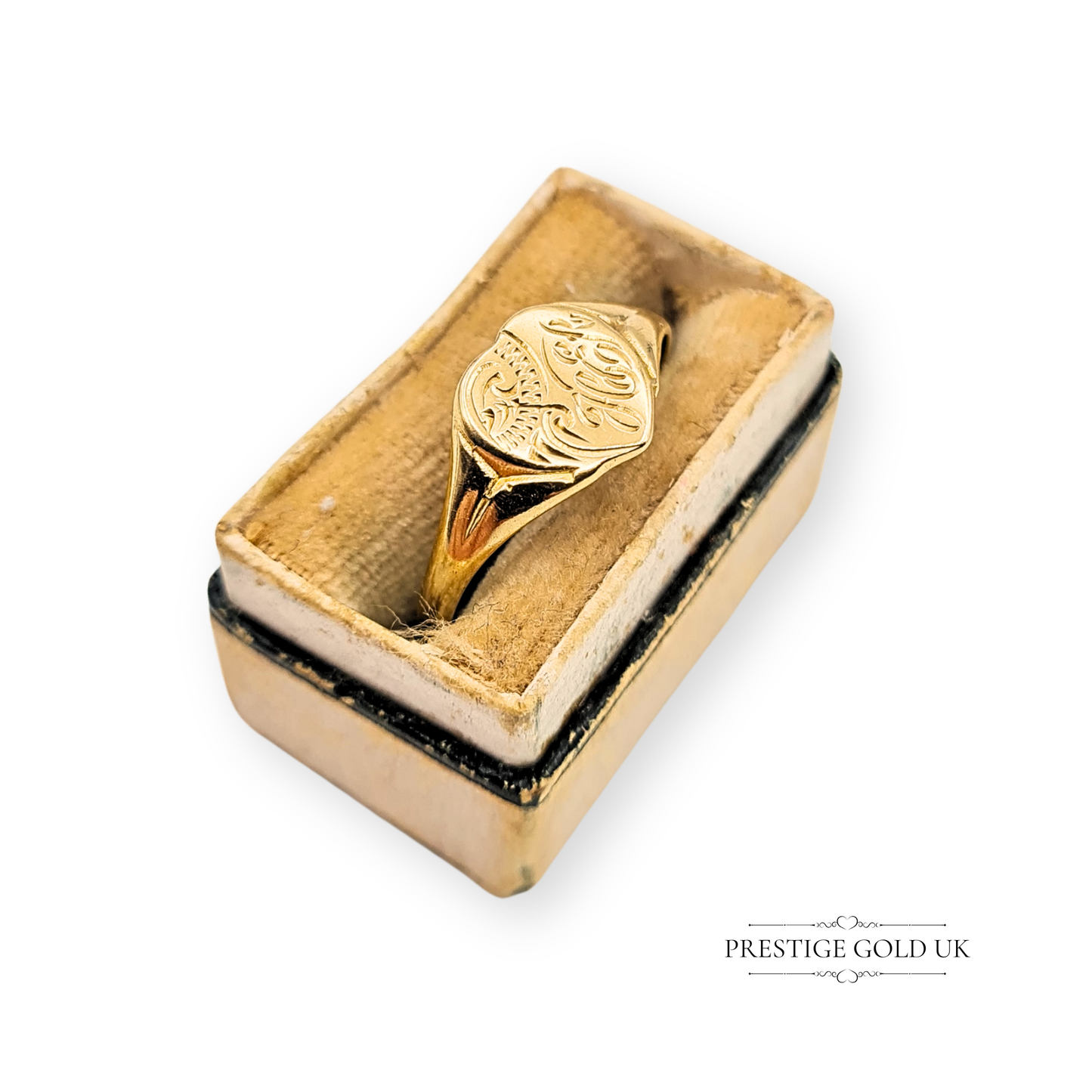 9ct Small Gold Heart Signet Ring, Engraved Design UK P / US 7.5