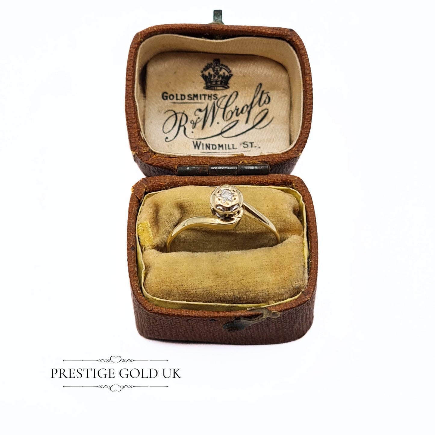 9ct Gold Bezel Set Diamond Twist Ring - Size UK N 1/2, US 6 3/4