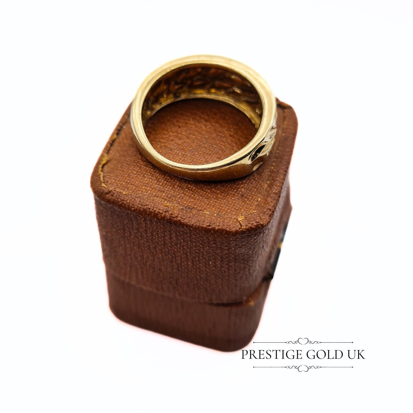 Vintage 9ct Gold Patterned/Textured Ring - Size UK N, US 6 1/4, Euro 53.5