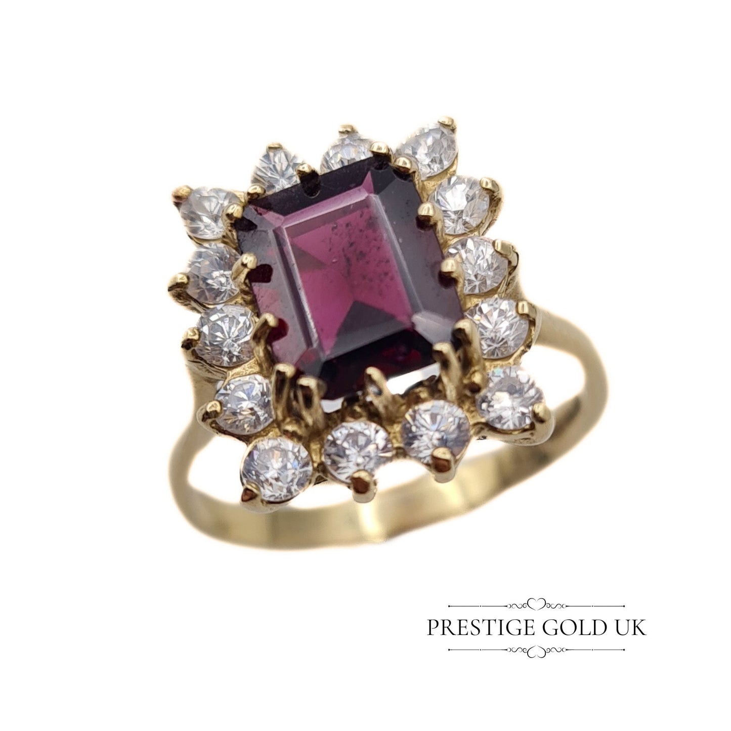 Vintage 9ct Gold Garnet & CZ Statement Ring - UK O 1/2, US 7 1/2, Euro 55.5