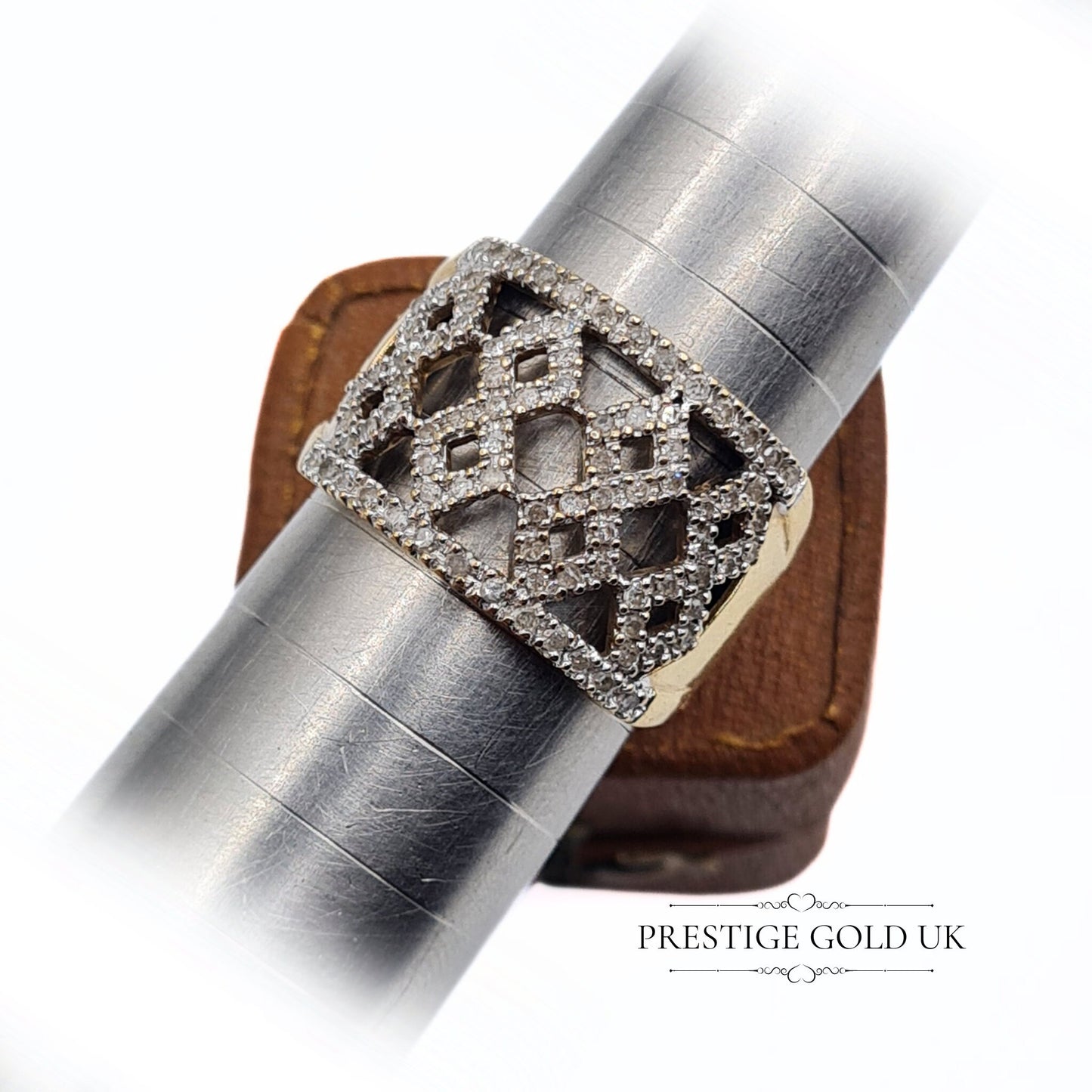 Statement Pave Set 0.5ct Diamond Cluster in 9ct Gold - UK P, US 7 3/4, Euro 56