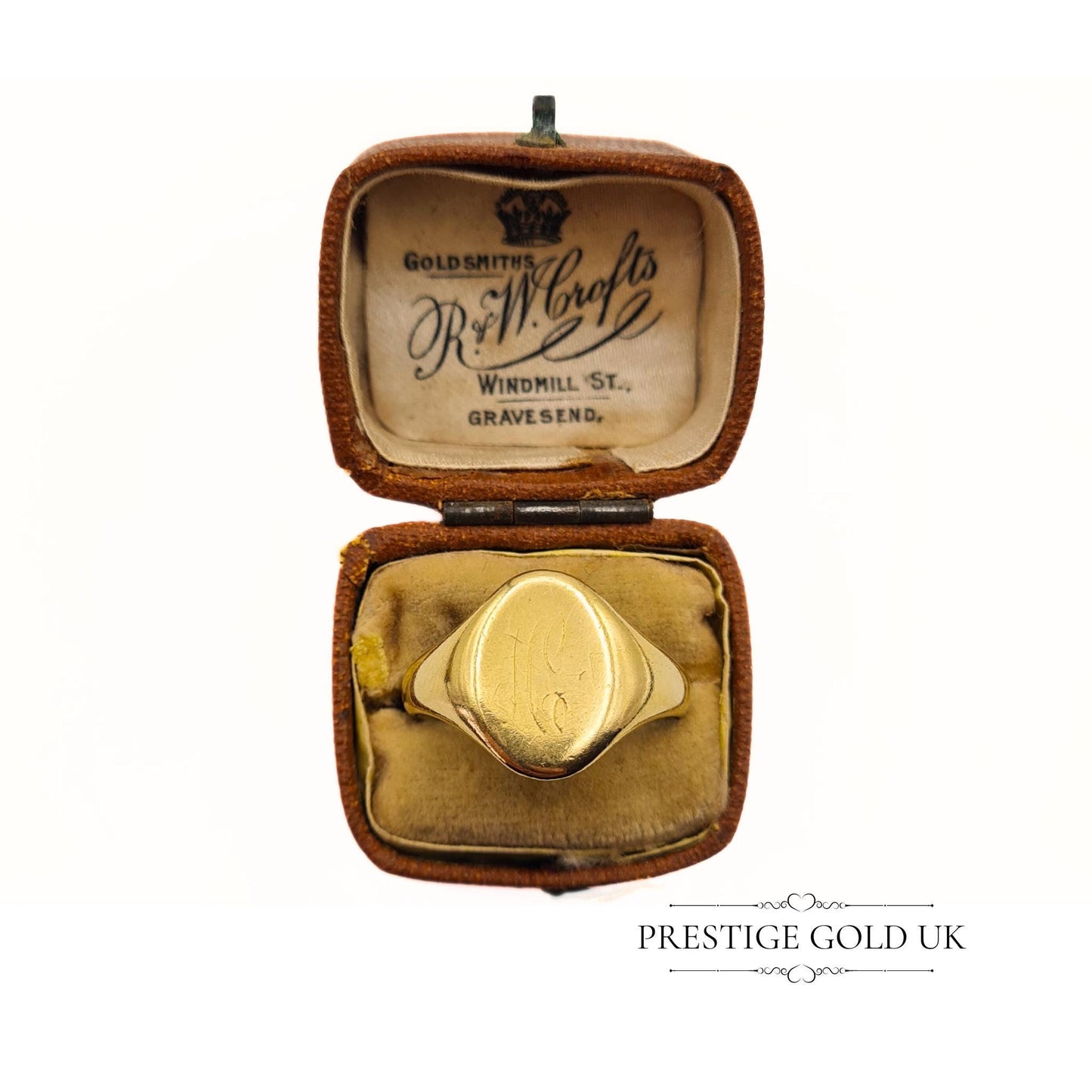 1930s 18ct Heavy Solid Gold Signet Ring - Size UK Q 1/2, US 8 1/2, Euro 58