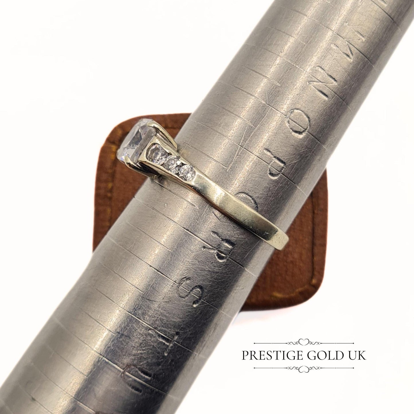 Clearance Item: 9ct White Gold Baguette Cut CZ Ring - UK Q, US 8 1/2, Euro 58