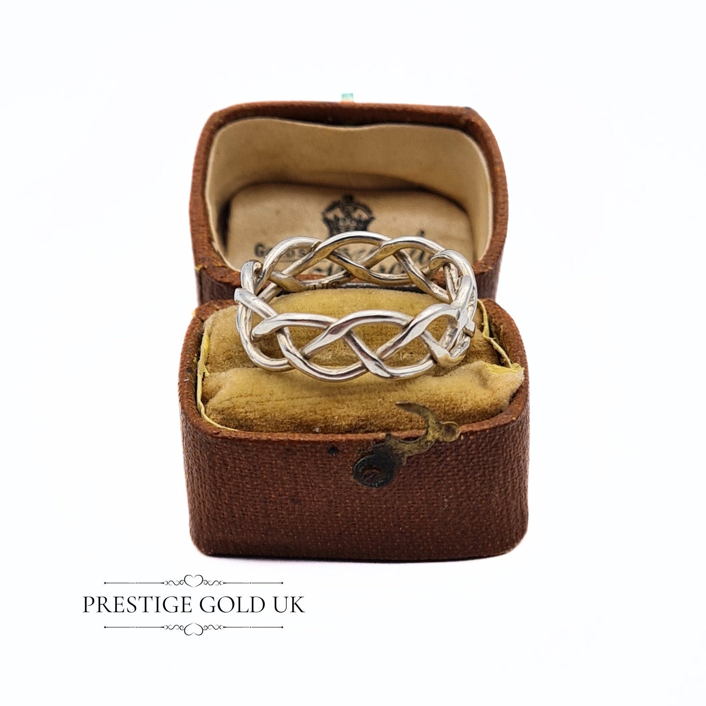 Vintage Silver Celtic Knot Ring - Size UK Q1/2, US 8 1/4, Euro 58