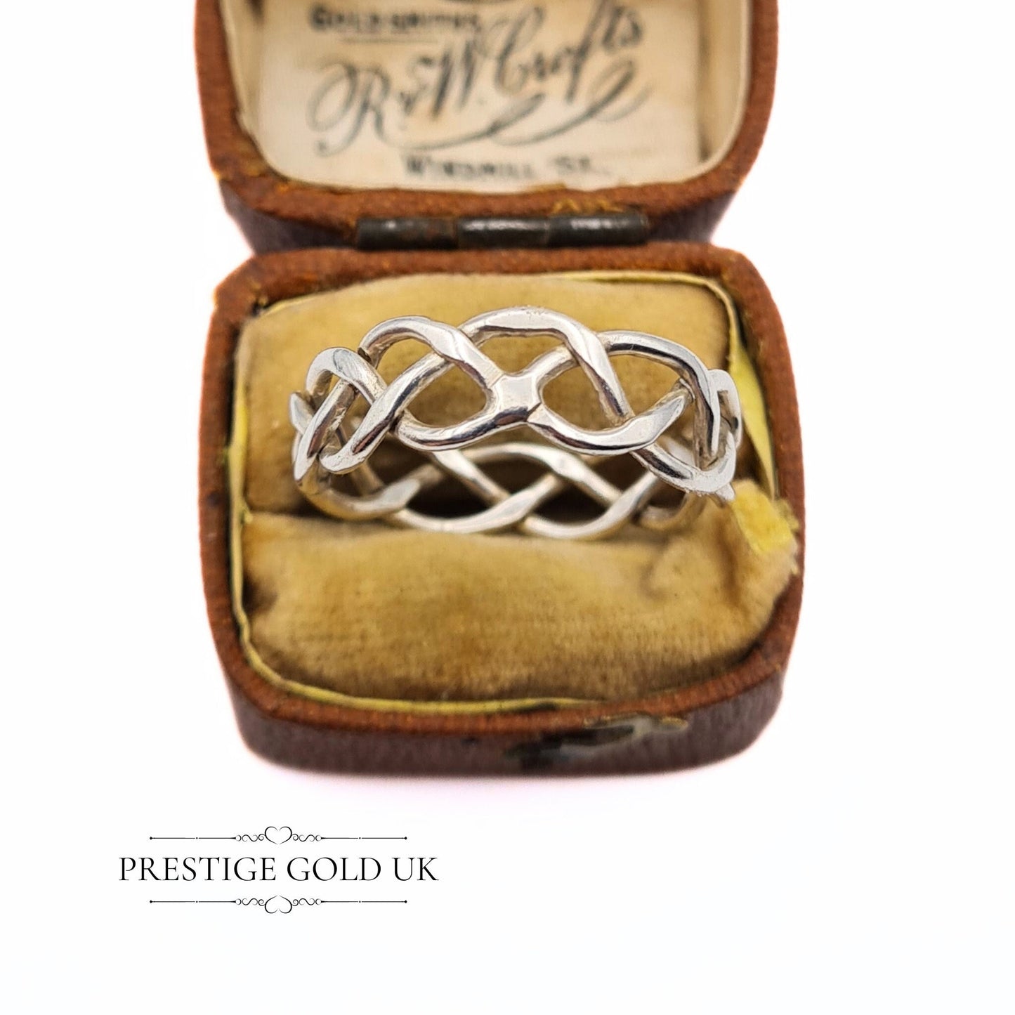 Vintage Silver Celtic Knot Ring - Size UK Q1/2, US 8 1/4, Euro 58