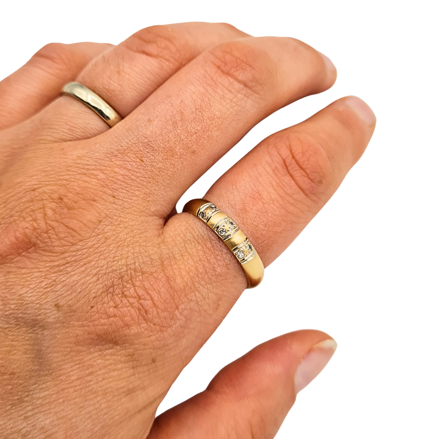 9ct Gold Diamond Wedding Ring 6 Diamond Sheffield 1992 Hallmarked UK P