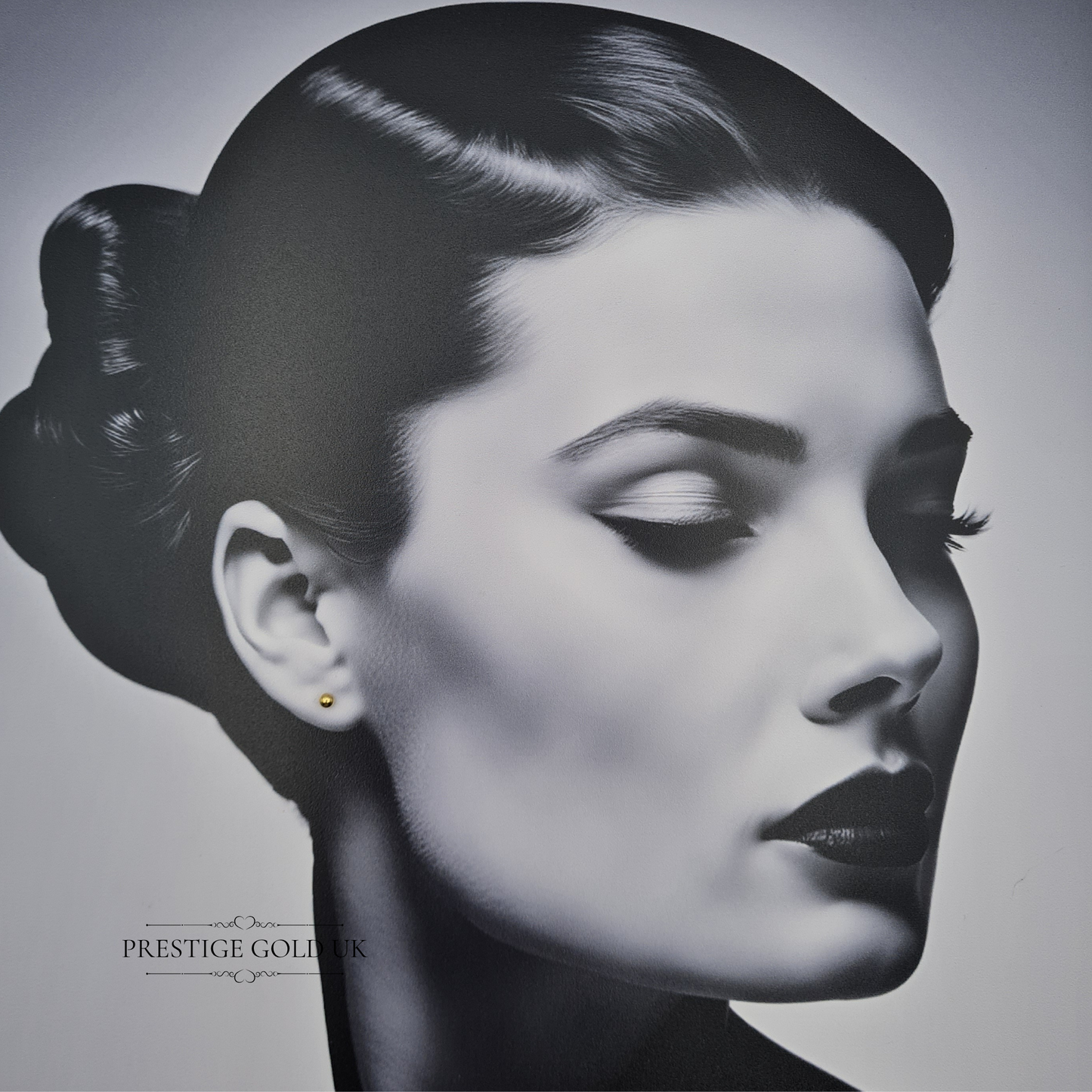 18ct Gold Tiny Ball Stud Earrings, Vintage Round Gold Studs with Butterfly Backs