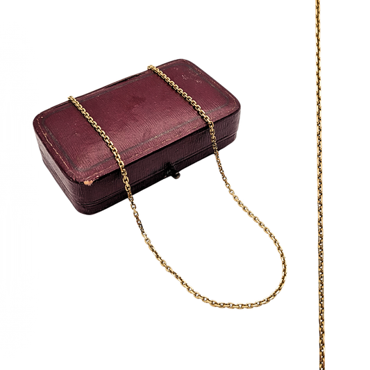 Solid 9ct yellow gold belcher chain necklace, fully hallmarked, featuring uniform slightly squared oval rolo links and secure spring ring clasp. Measures 21 inches (54cm) long, 1mm wide, and weighs 5.6g. Elegant, durable and ideal for pendants.