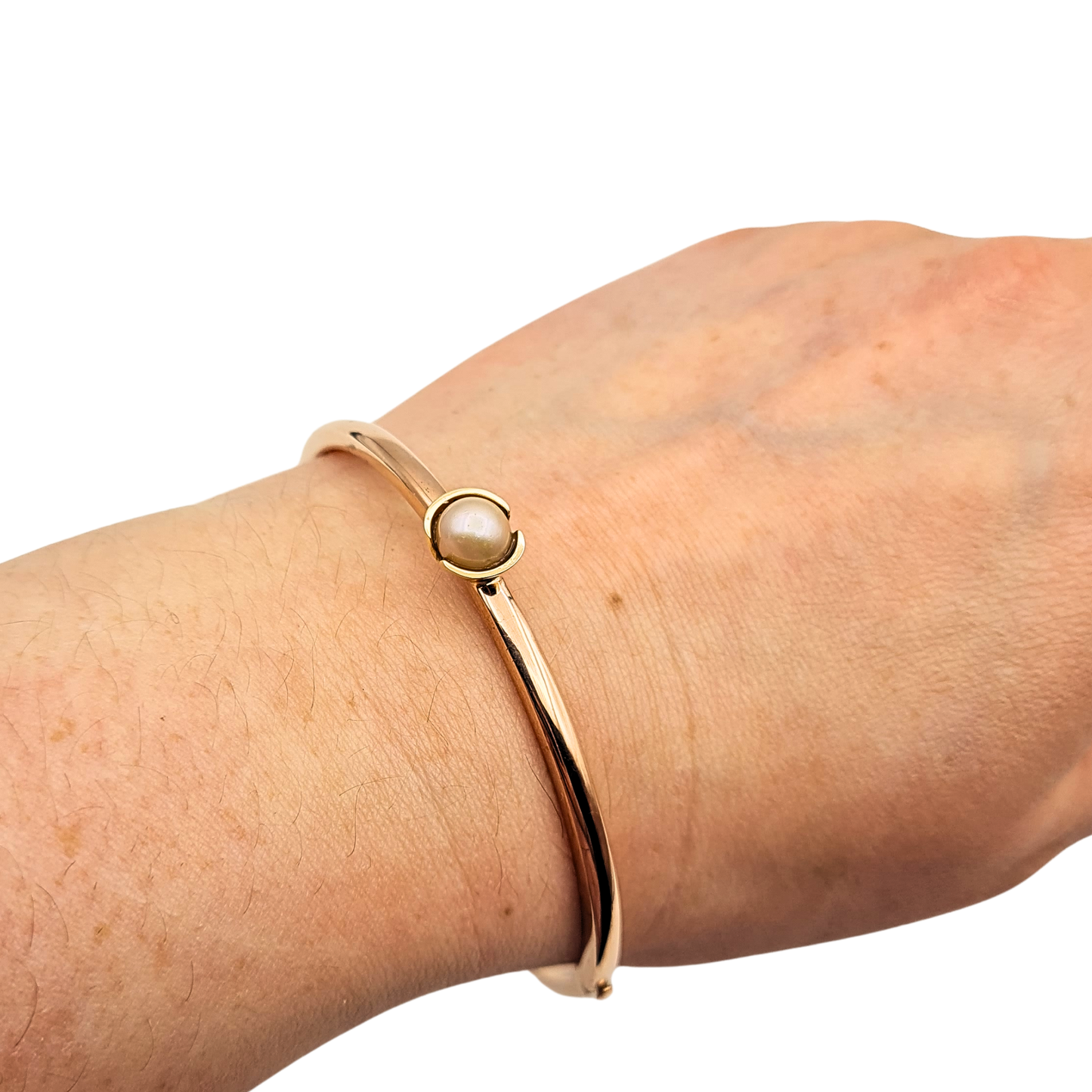 Quality 6.75” Long 9ct Rose Gold Pearl Bangle