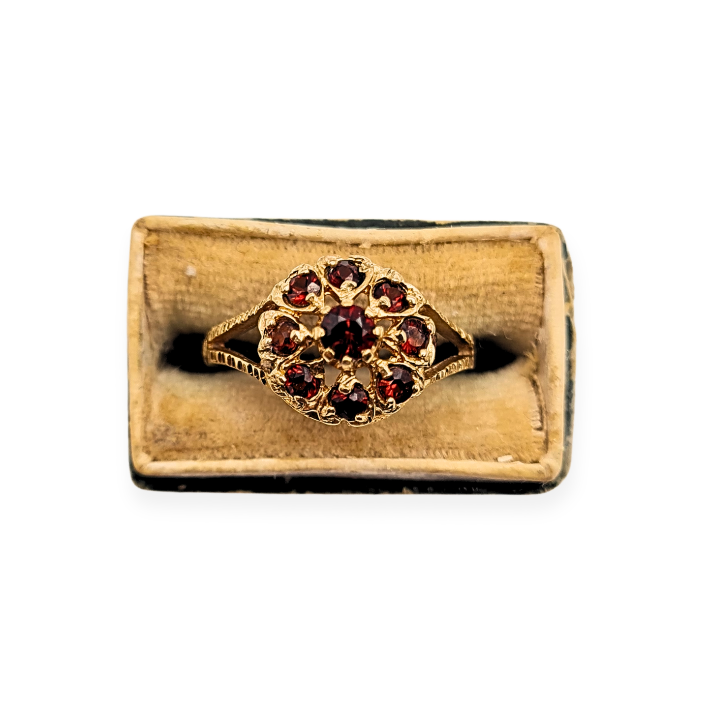 9ct Gold Garnet Cluster Ring 1970 Birmingham Hallmark UK K 1/2