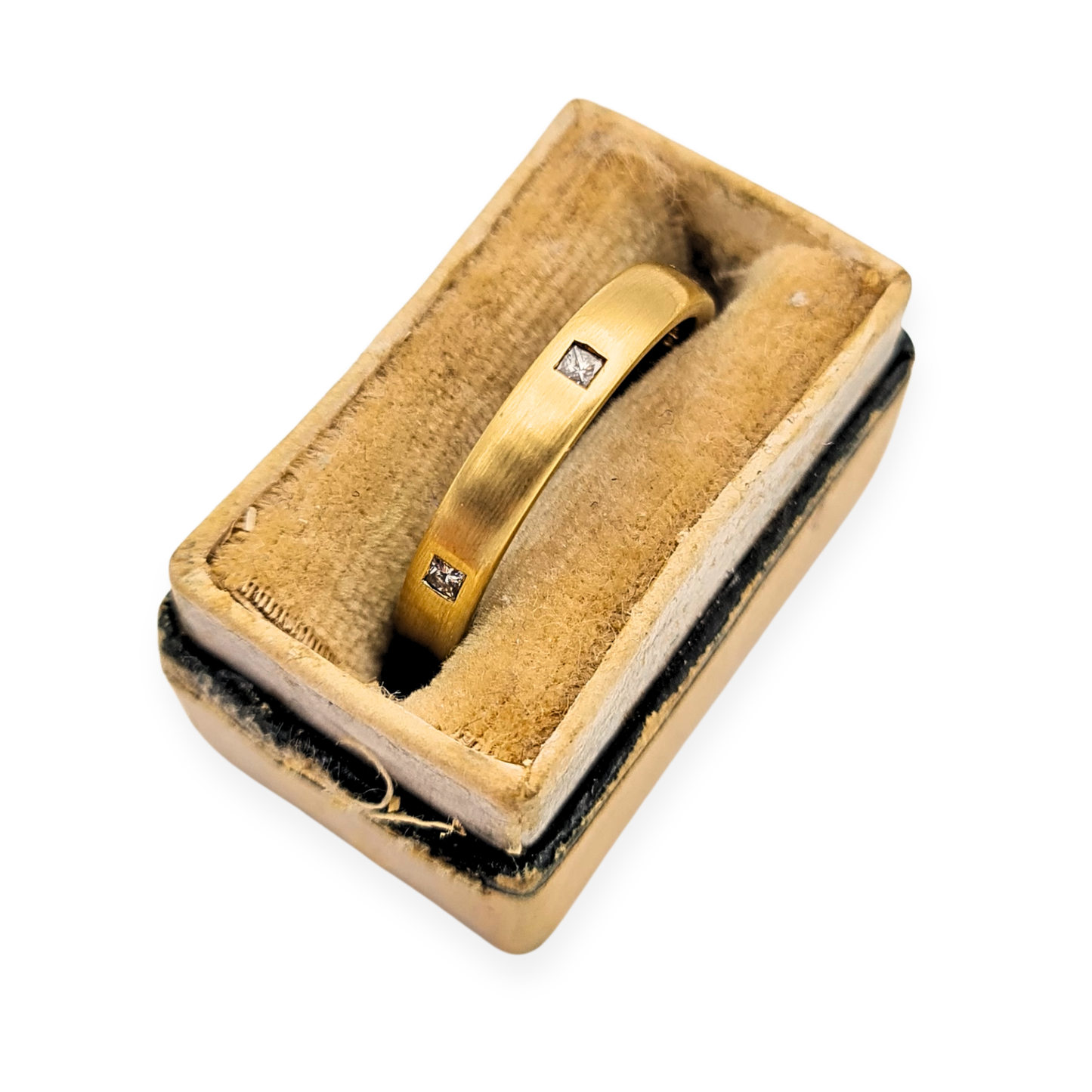 18ct Gold Diamond Wedding Band, London 1959, UK K