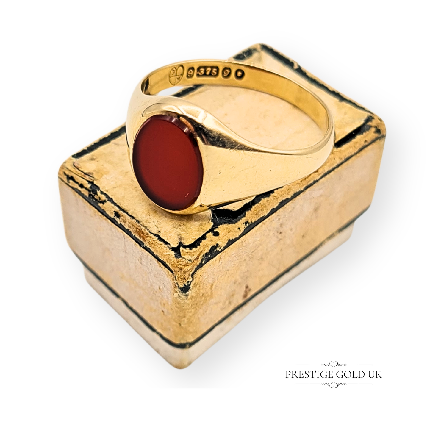 9ct Gold Carnelian Signet Ring, London 1962, UK P 1/2 US 8.