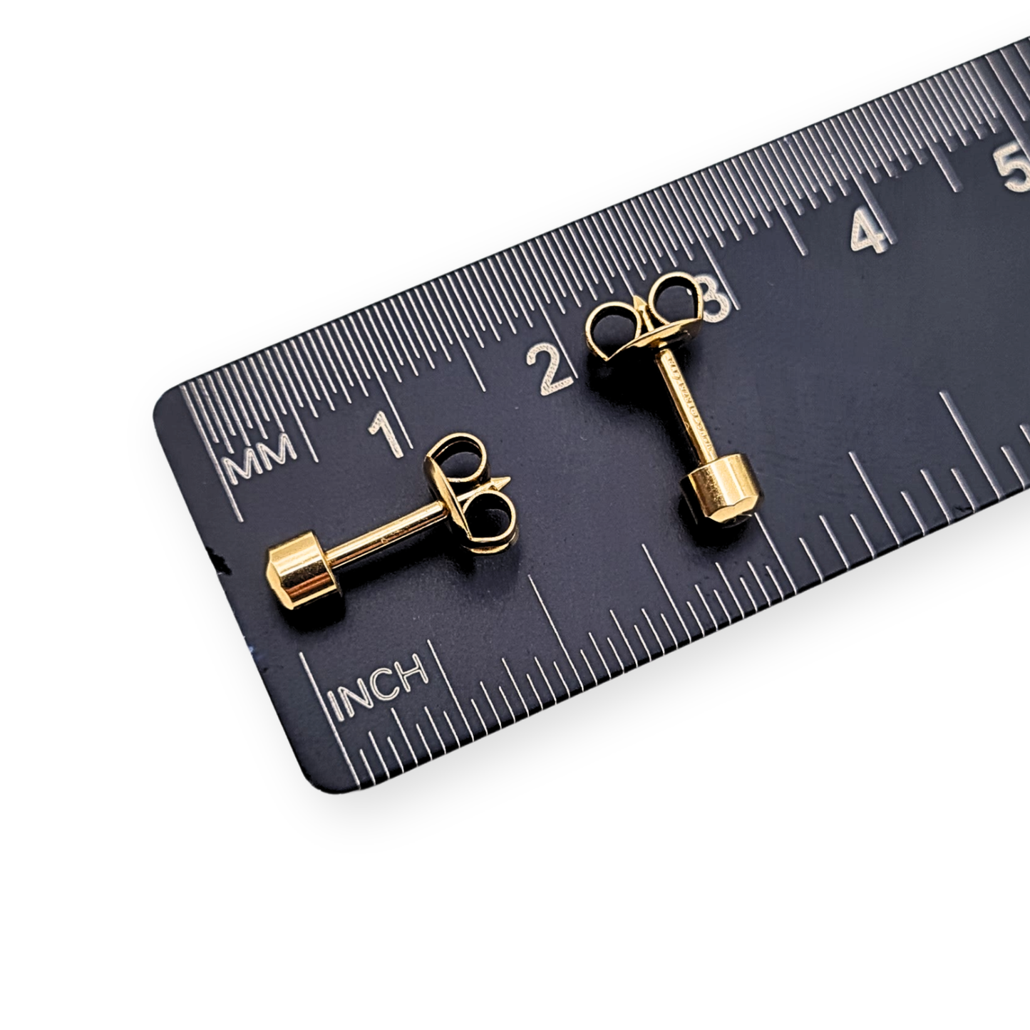 9ct Gold Faceted Dome Stud Earrings 4mm Hallmarked