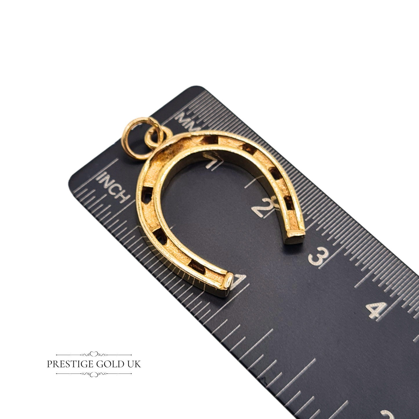 Large 9ct Gold Horseshoe Pendant London 1967 Fully Hallmarked
