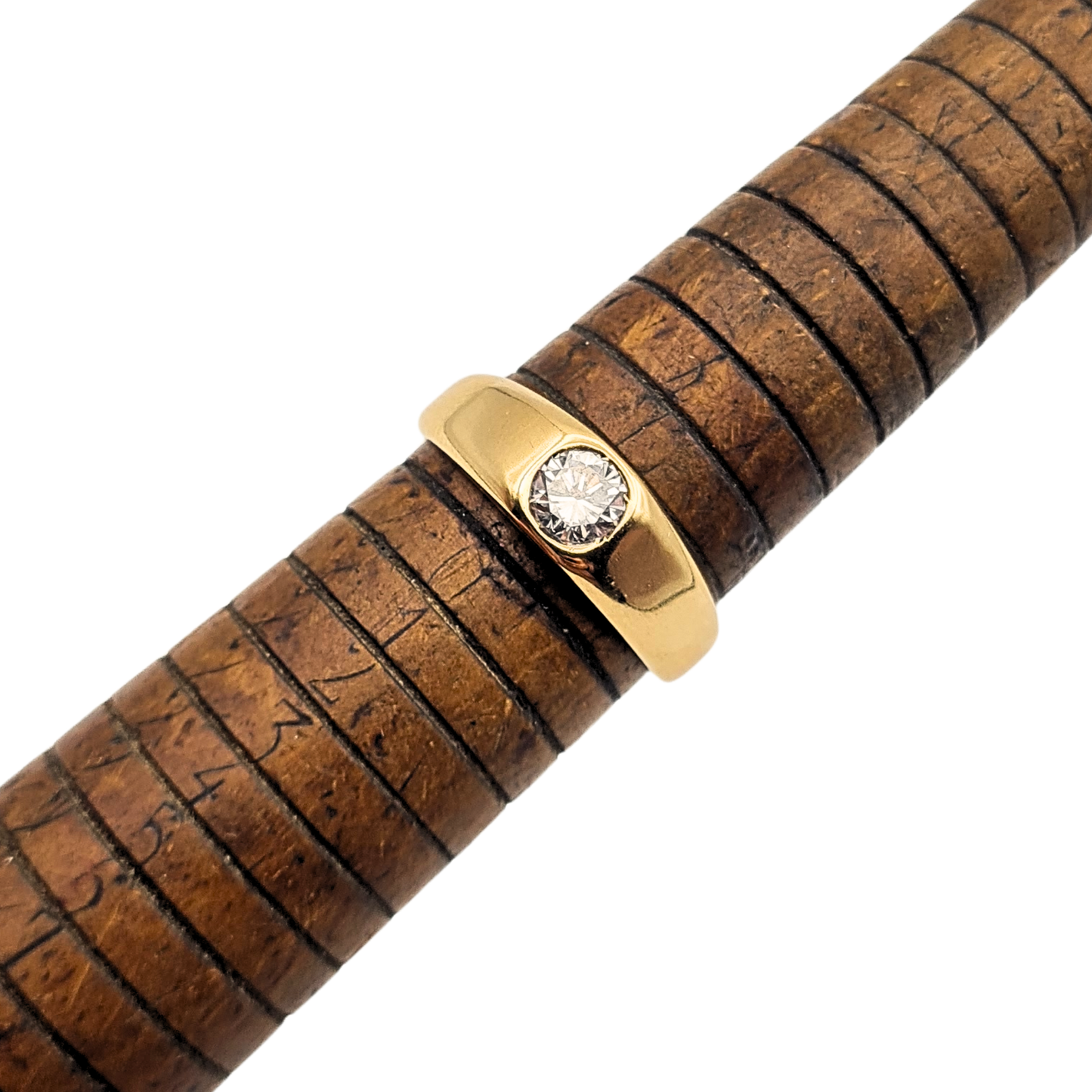 18ct Gold Diamond Gypsy Ring Heavy Band 0.5ct Solitaire UK Q US 8.25