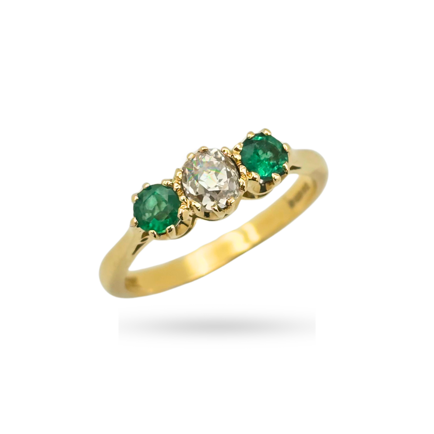 Quality 18ct Gold Diamond Emerald Trilogy Ring UK M 1/2  US 6 1/2