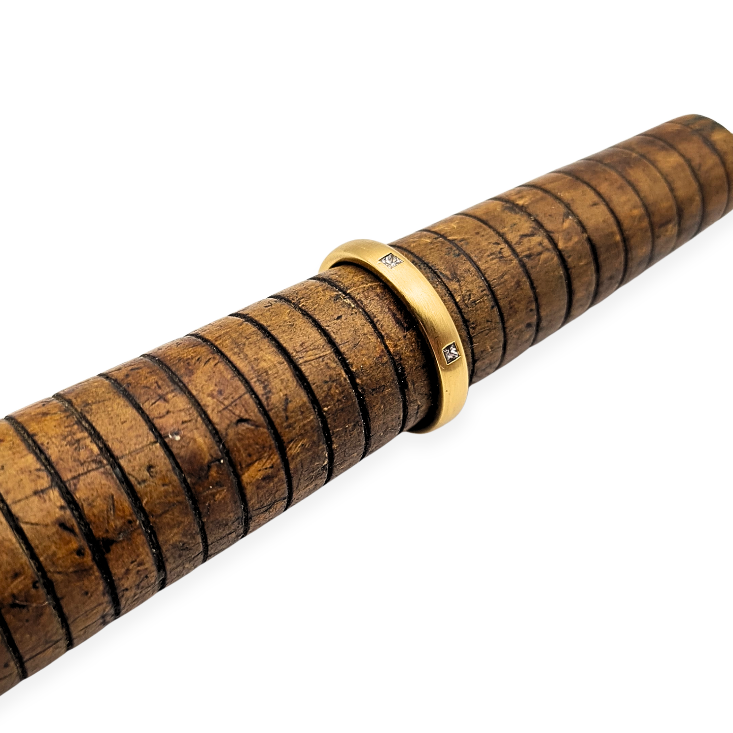 18ct Gold Diamond Wedding Band, London 1959, UK K