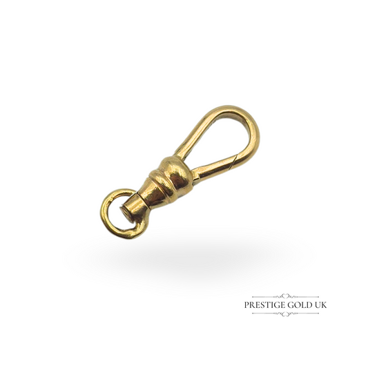 A vintage 9ct yellow gold dog clip with a fixed bolt ring design, measuring 22mm in length. Stamped 9ct and fully tested, this elegant gold clasp is perfect for pocket watch chains, charm holders, or antique jewellery restoration.