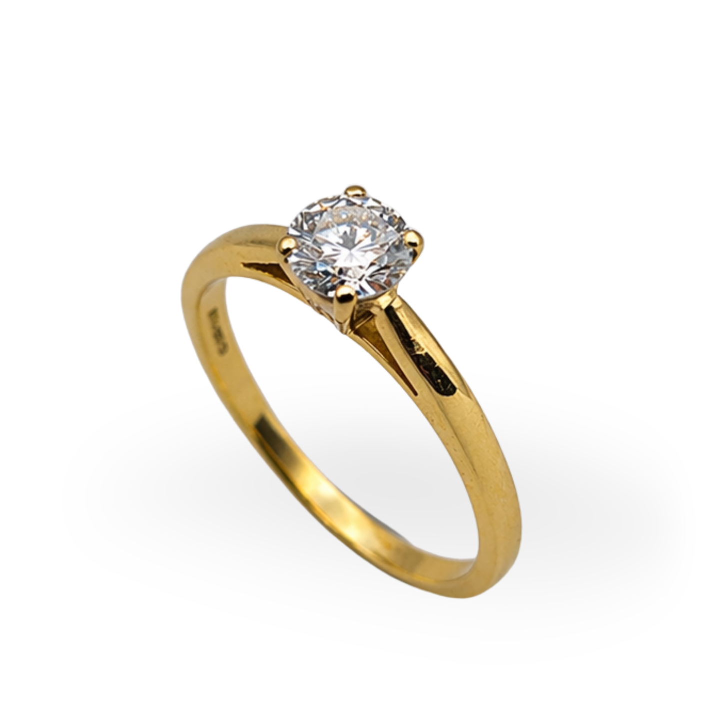 Quality 18ct Gold Diamond Solitaire Engagement Ring  UK Q / US 8.25