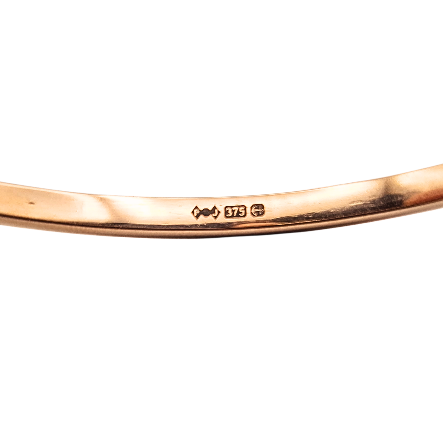 Quality 6.75” Long 9ct Rose Gold Pearl Bangle