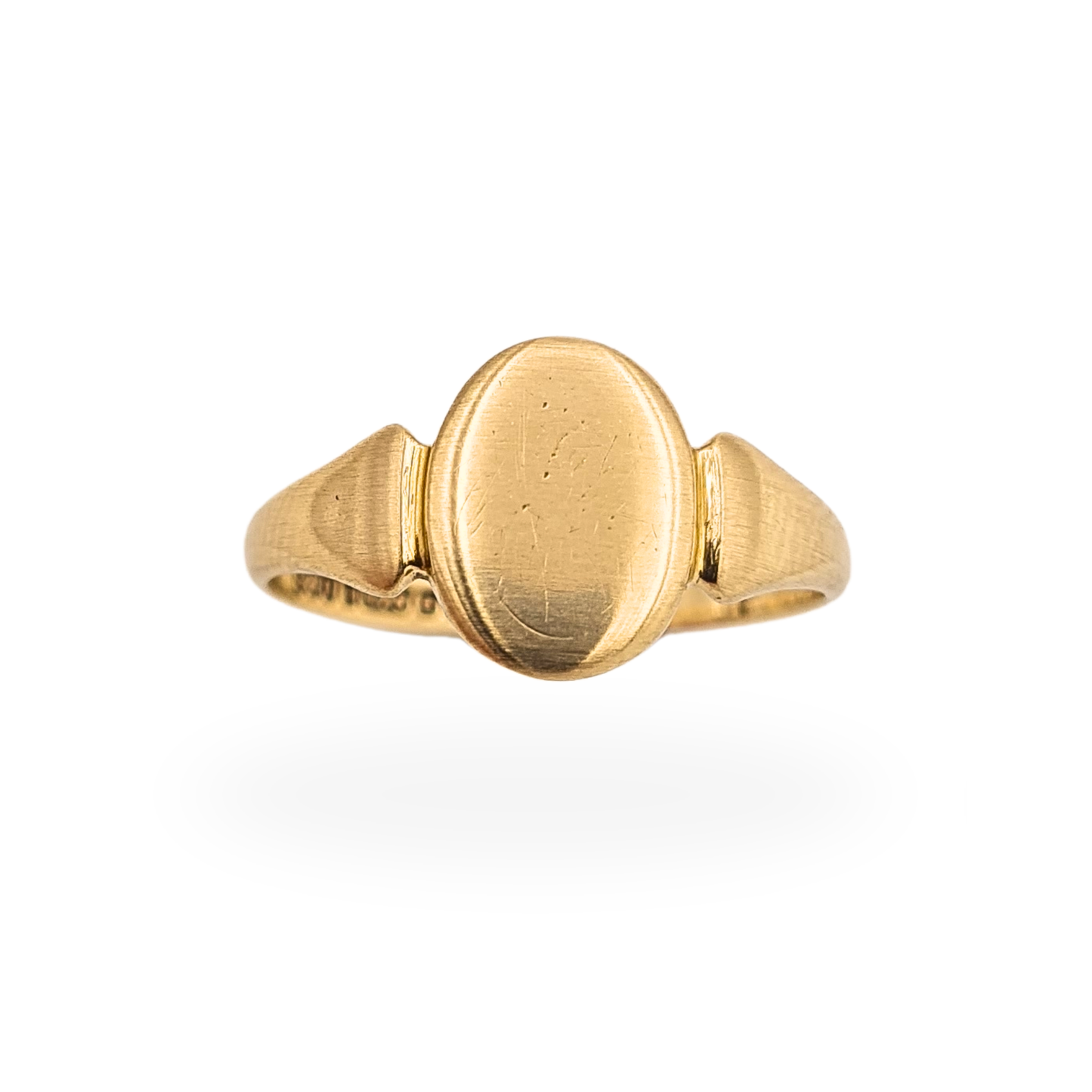 9ct Gold Oval Signet Ring Hallmarked 1955 Solid Gold UK M1/2 US6.5