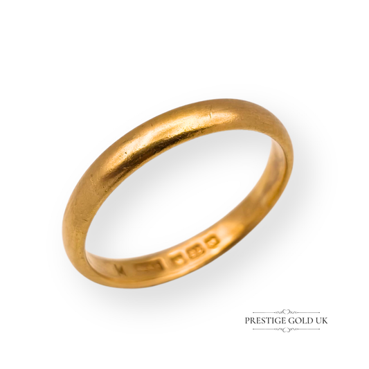 22ct Gold  Wedding Band, Sold Heavy Gold Ring , UK Q 1/2 - US 8 1/2