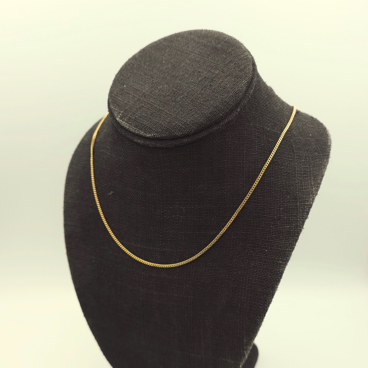 9ct Gold Curb Chain 16" 1mm Wide 3.7g Hallmarked Vintage Necklace