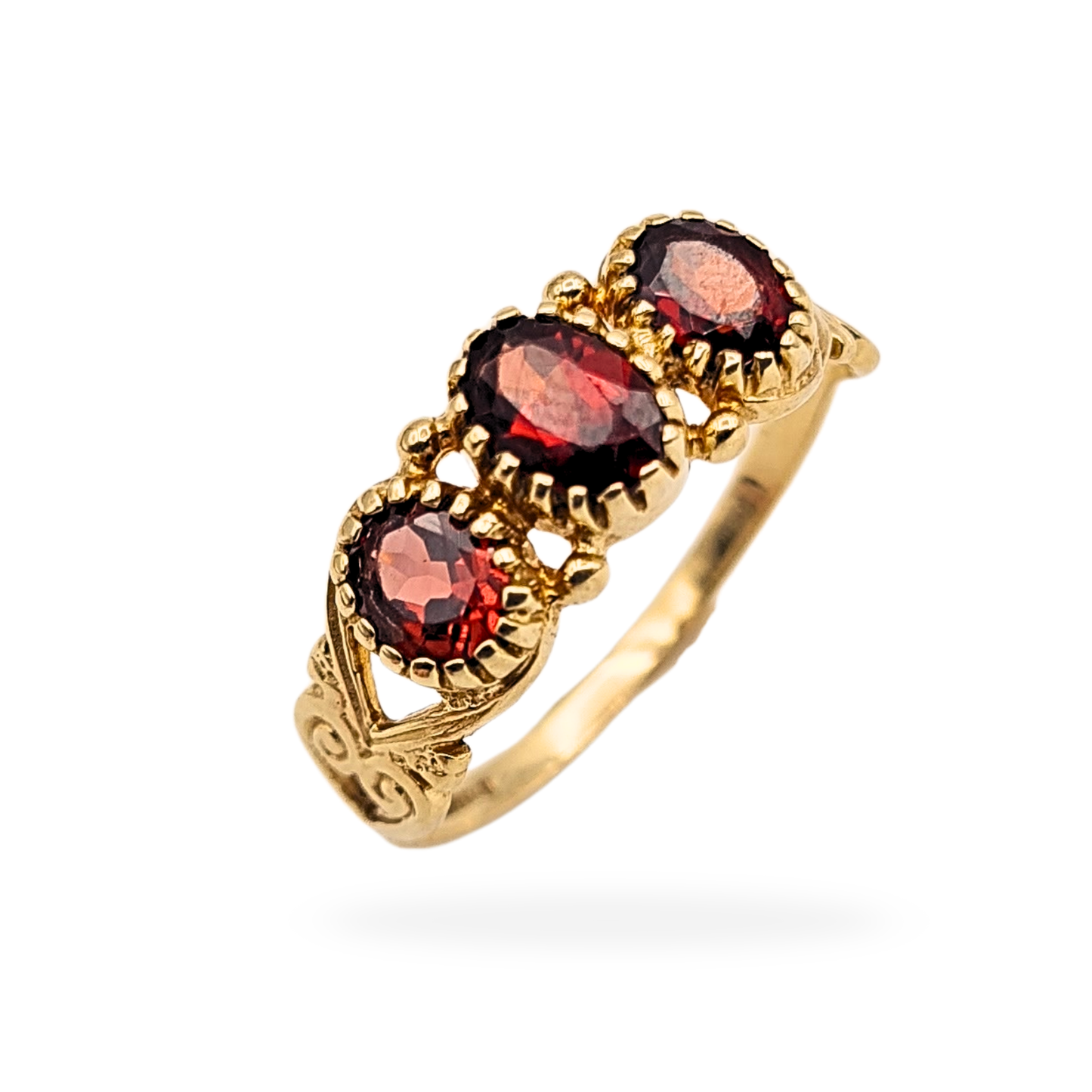 9ct Gold Trilogy Garnet Ring, UK O US 7 1/2, British Hallmark