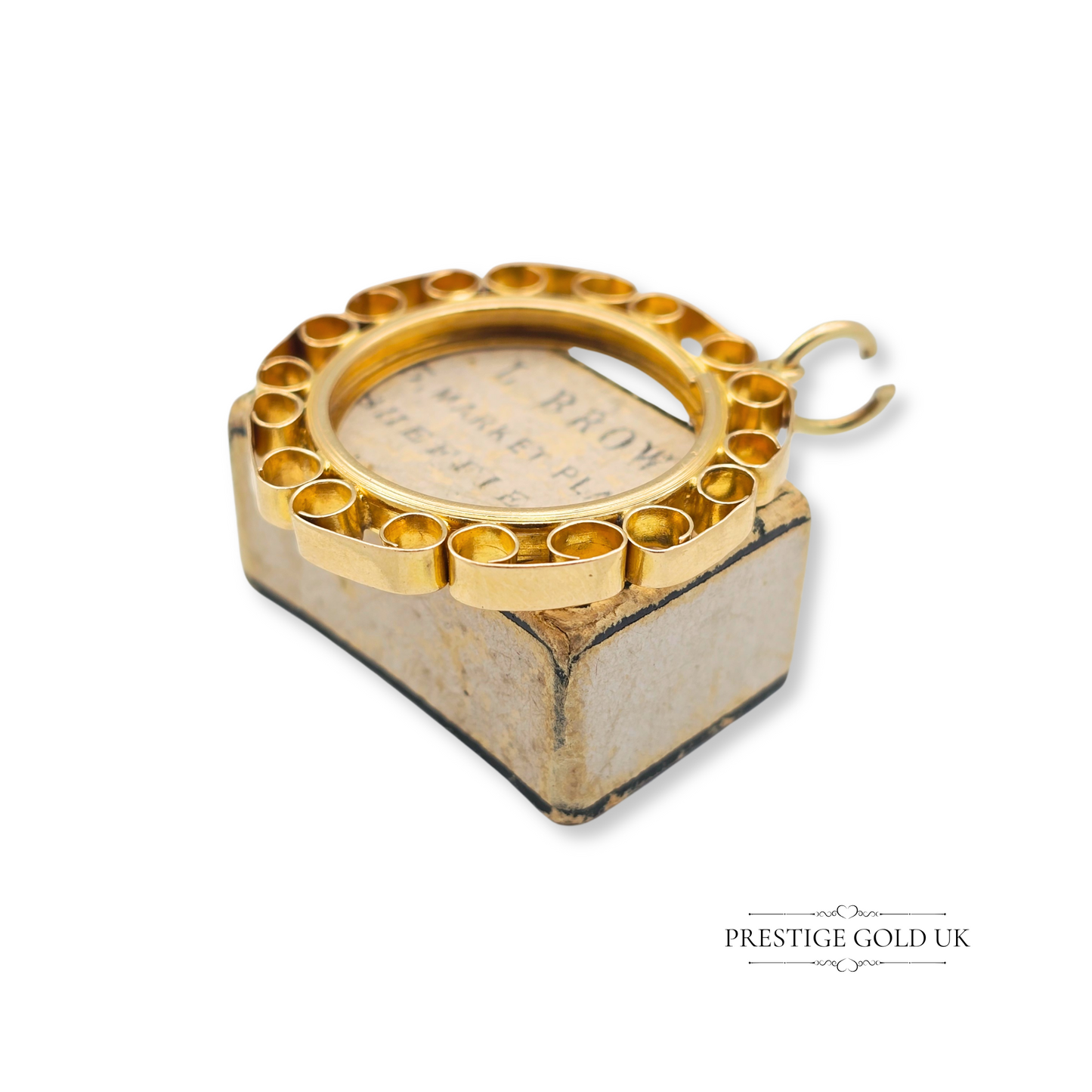 Large 9ct Gold Full Sovereign Coin Holder Pendant,  Scroll Edge Coin Bezel