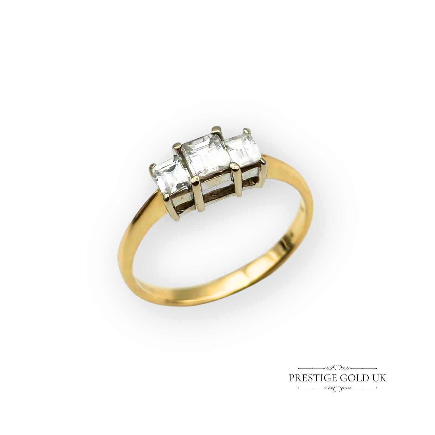18ct Yellow Gold 3 Stone Millennium Cut Diamond Ring,  Size UK J  US 5