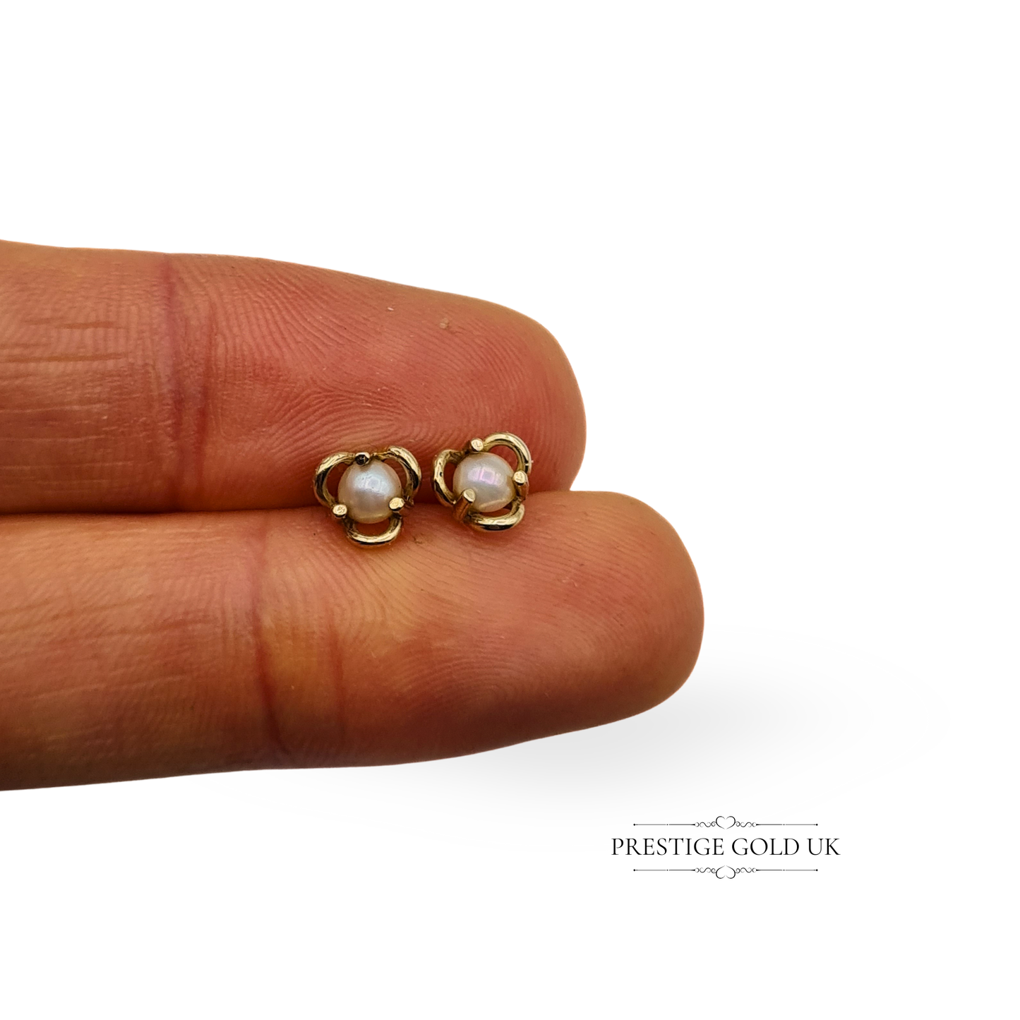 9ct Gold Pearl Stud Earrings, 3mm Cultured Pearls, Vintage Design, Butterfly Backs, Stamped 9ct, Dainty Earrings, Classic Gift for Her
