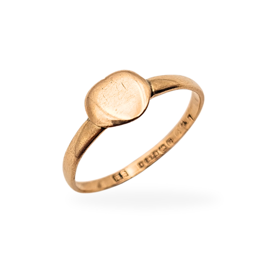 Antique 9ct rose gold heart-shaped signet ring crafted by H. Samuel Ltd, fully British hallmarked and dated 1855. Victorian solid gold ring, UK size Q / US 8.5, weighing 1.34g, with a softly rounded heart face and rich rose hue.