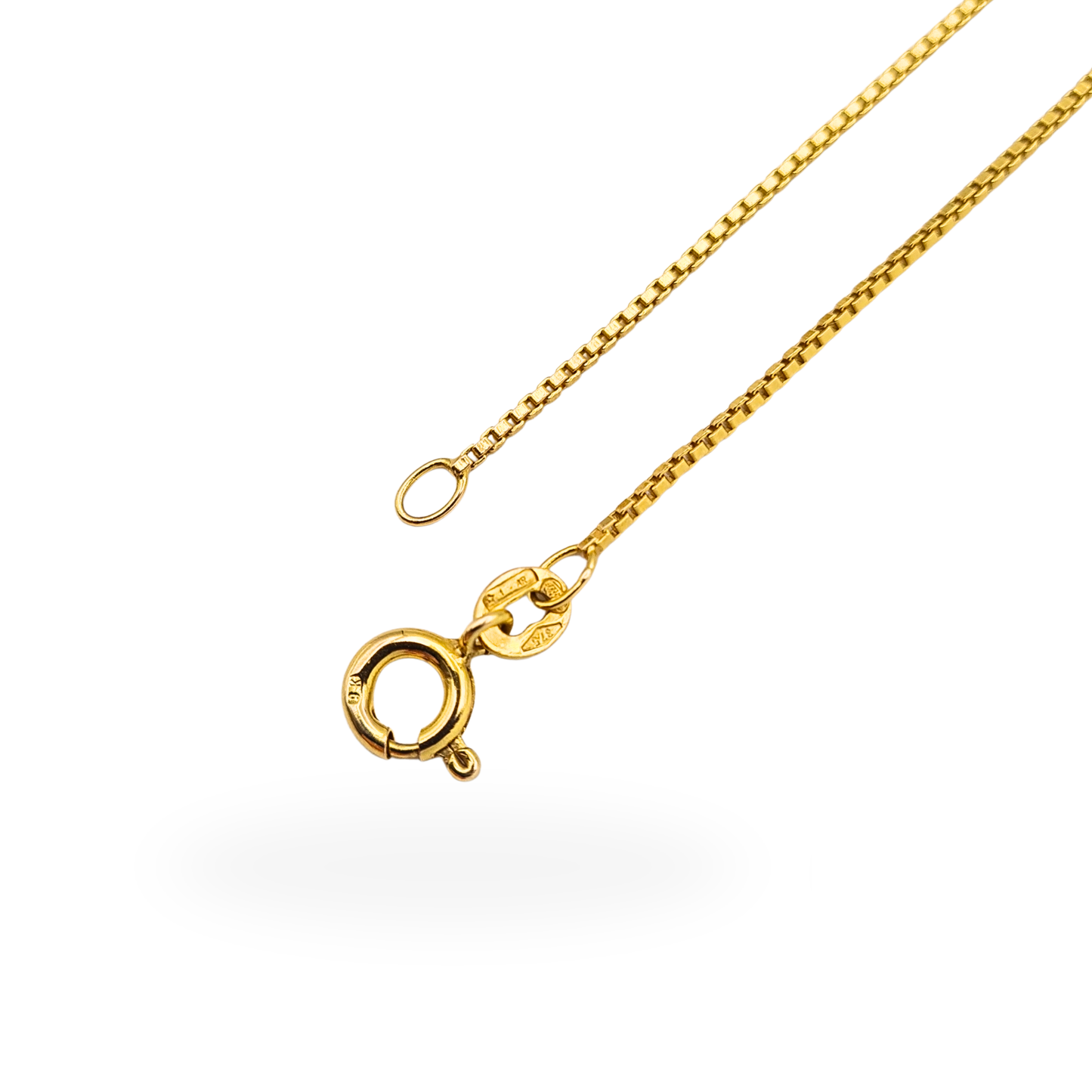 Diamond Solitaire Pendant 9ct Gold Box Chain Necklace 16"