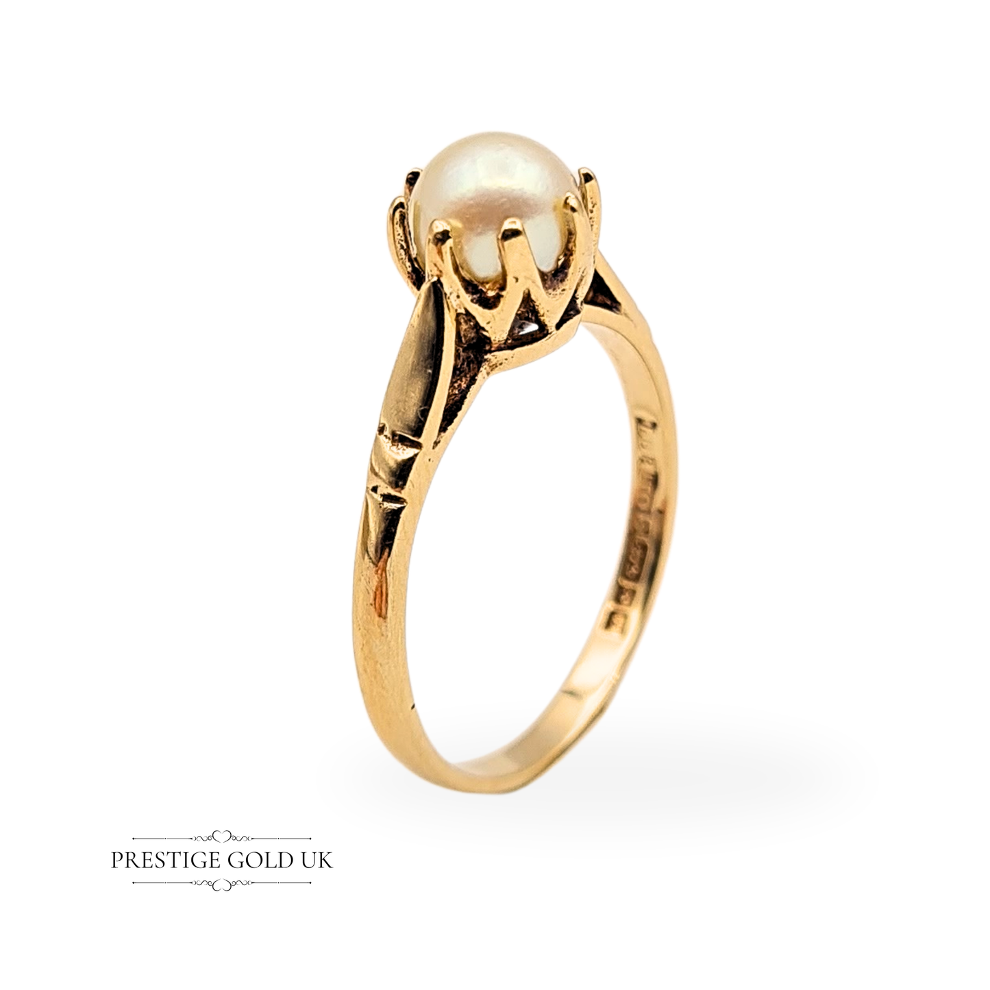 9ct Gold Large Pearl Solitaire Ring, Vintage 1970's Ring UK O 1/2  US 7 1/4