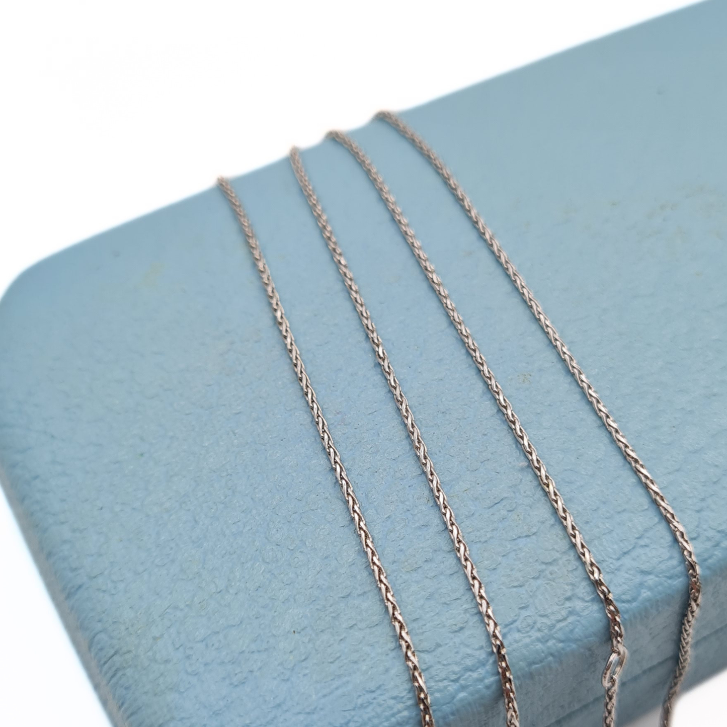 17"  White Gold Wheat Twist Necklace 0.75 mm wide  Fine Gold Chain