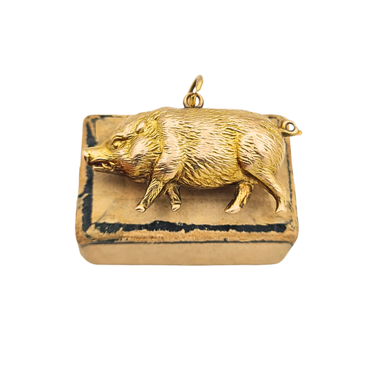 9ct gold hollow pig boar charm pendant with moving rattle feature